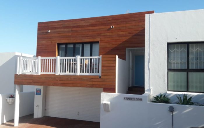 Wooden Wall Cladding Balau Wood